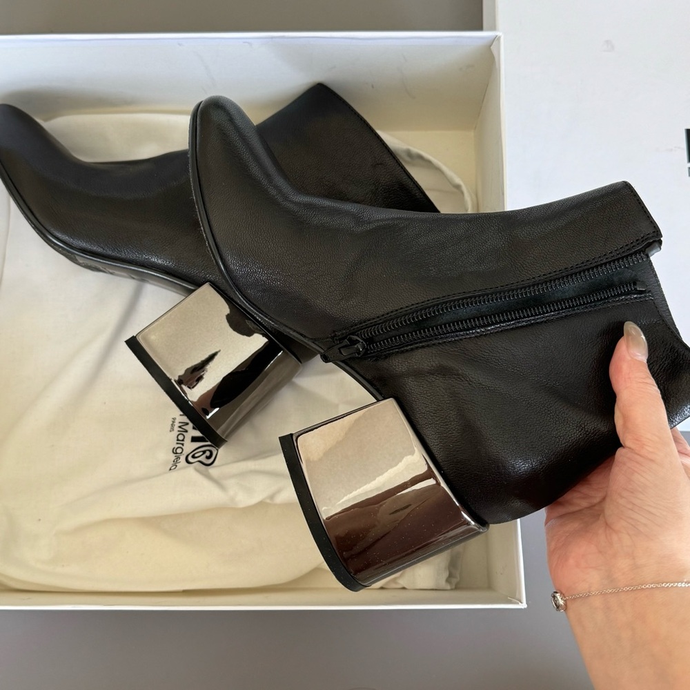 MM6 boots